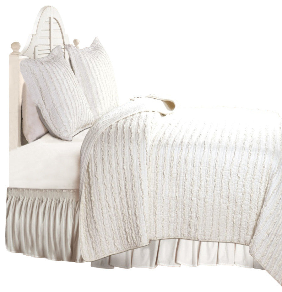 Greenland Home Ruffled Quilt And Sham Set, 2-Piece  Twin