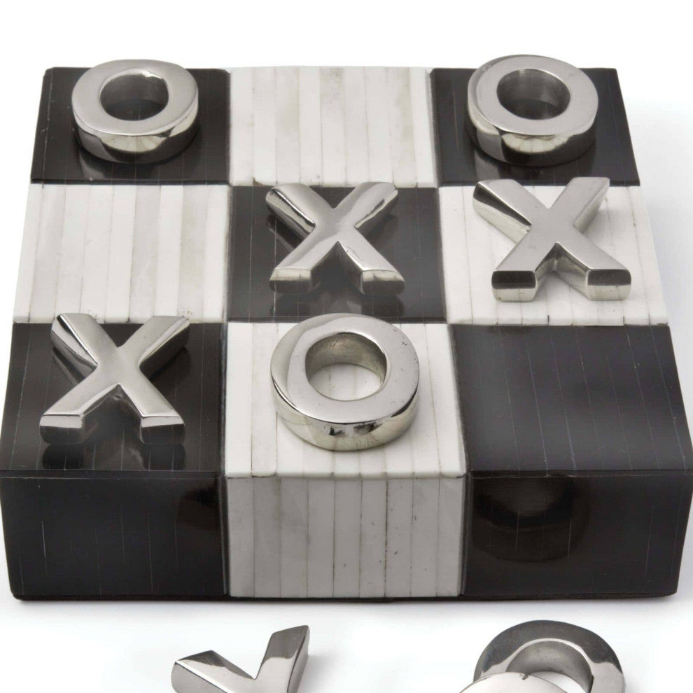 Tic Tac Toe Flat Board With Nickel Pieces