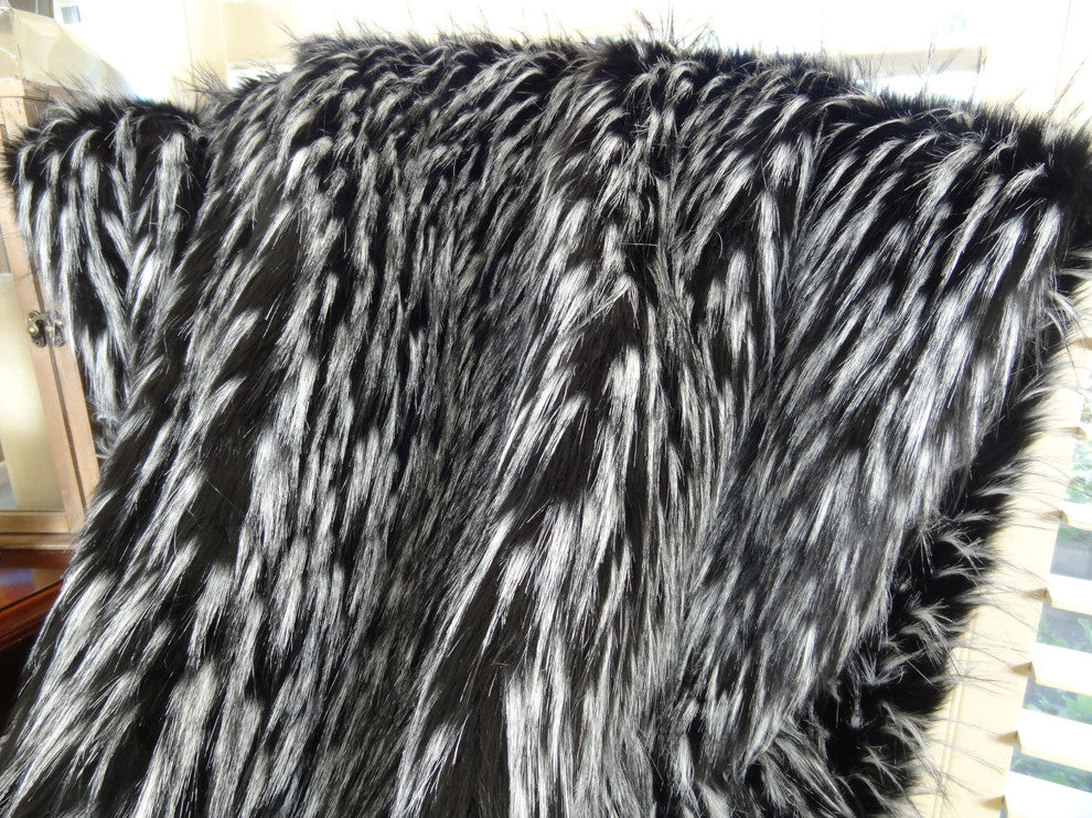 Plutus Wolf Faux Fur Handmade Throw Blanket, 60x72