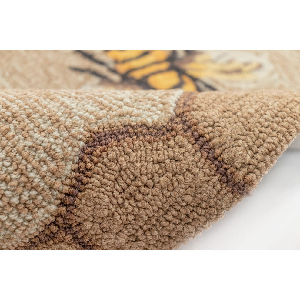 Frontporch Honeycomb Bee Indoor/Outdoor Rug Natural, Natural, 2'x3'
