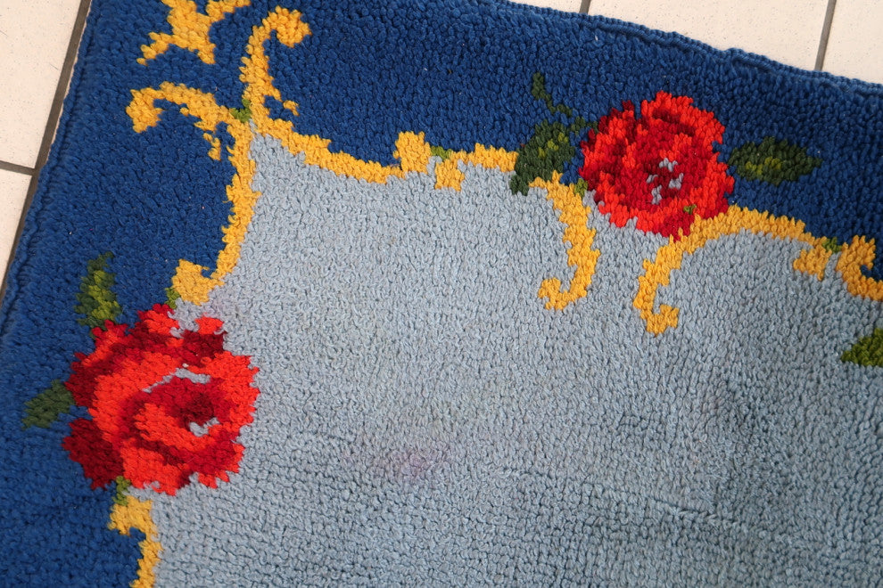Vintage French Savonnerie Rug 2.5'x5', 76cmx155cm 1960s