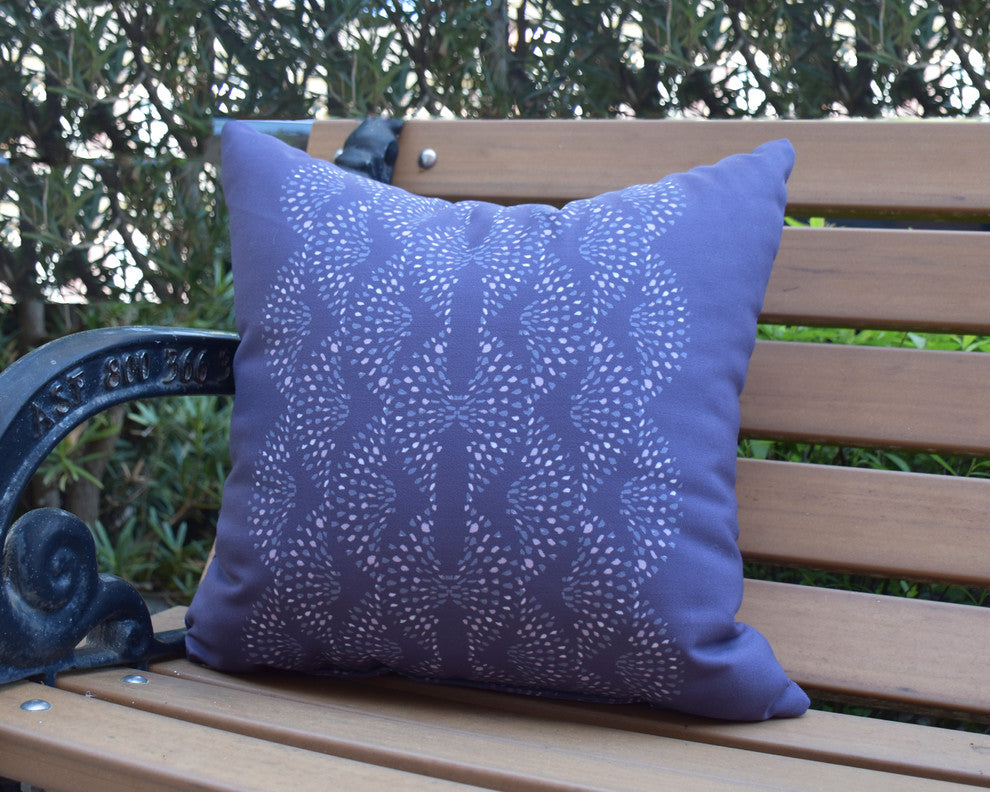 Dotted Focus Purple Geometric Print Decorative Outdoor Throw Pillow, 20"