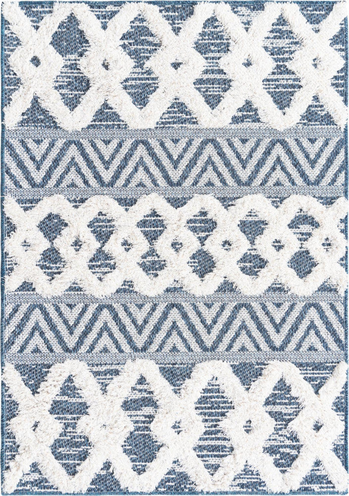 Unique Loom Sabrina Soto Casa  Valencia Area Rug