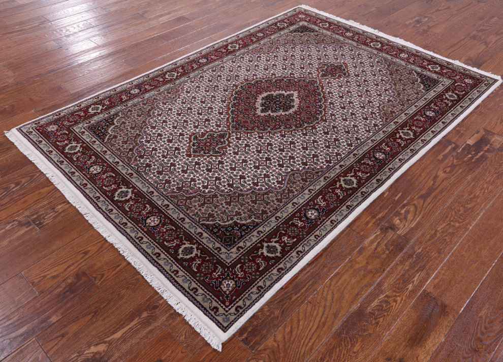 Wool & Silk Hand-Knotted Persian Tabriz Rug 4' 10" X 7' 0" - Q13018