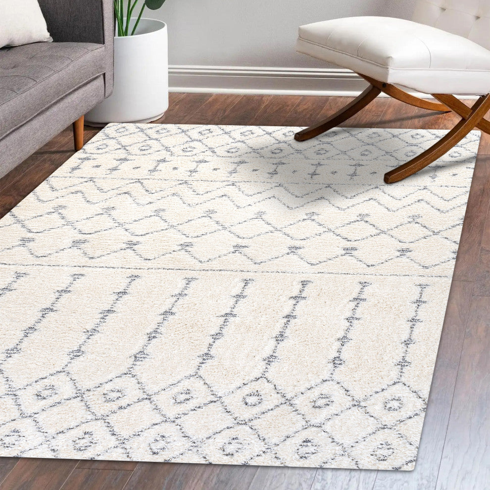 Pia Moroccan Trellis Plush Carved Cream/Gray 8'x10' Area Rug