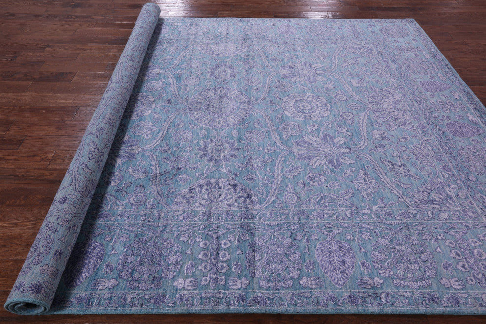 8' 1" X 10' 2" Wool & Silk Persian Hand-Knotted Rug - Q15563
