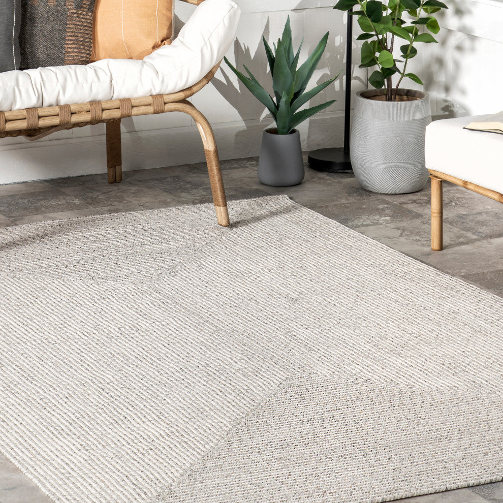 Nuloom Braided Lefebvre Indoor/Outdoor Area Rug, Ivory 7'6"x9'6"