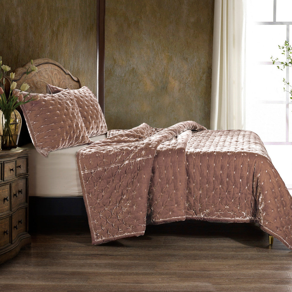 3-Piece HiEnd Accents Stella Faux Silk Velvet Quilt Set, Dusty Rose, King