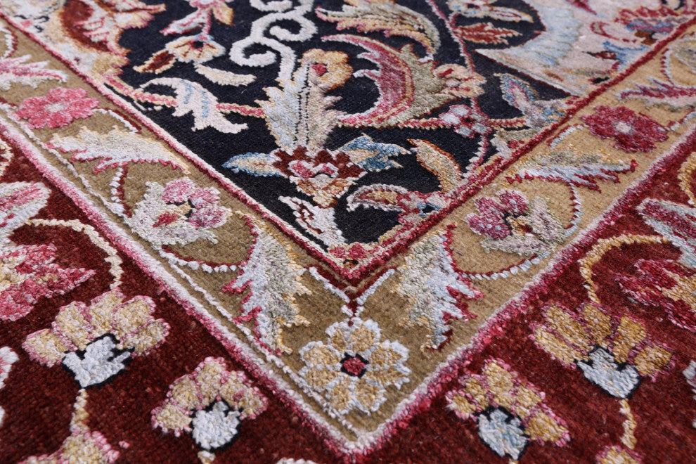 Persian Silk Hand Knotted Rug 7' 9" X 9' 10" Q5962