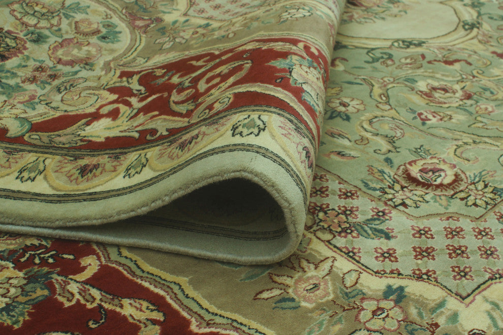 Pak-Persian Dominick Gray/Burgundy Rug, 8'1x9'11