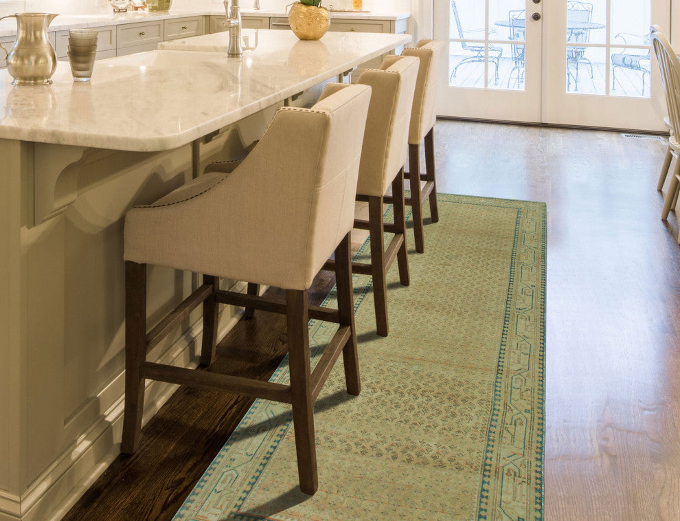 Semi-Antique Blaxton Beige/Ivory Runner, 3'3x9'10