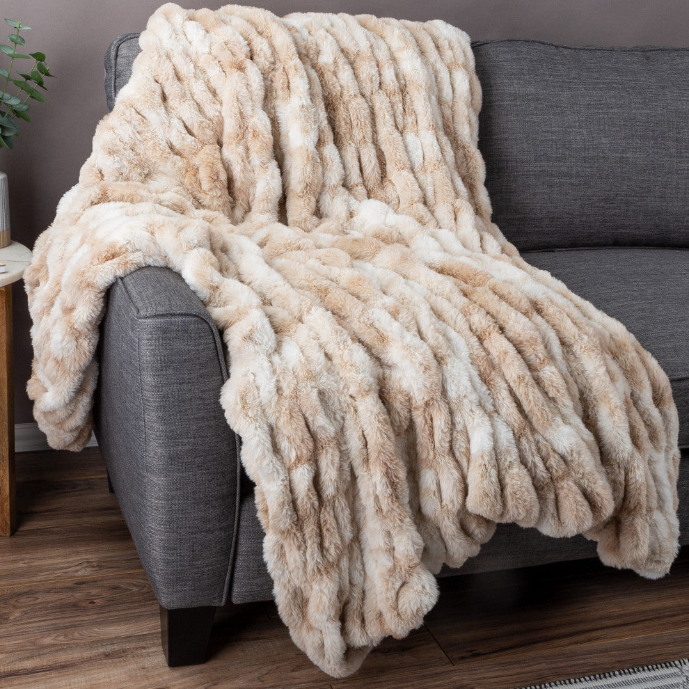Oversized Ruched Faux Fur Blanket Jacquard Faux Fur Queen-Size Throw, Cream