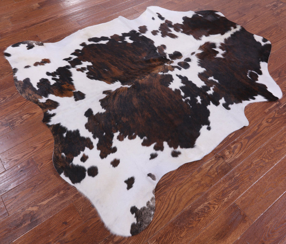 6' 7" X 6' 1" Natural Cowhide Rug C2263
