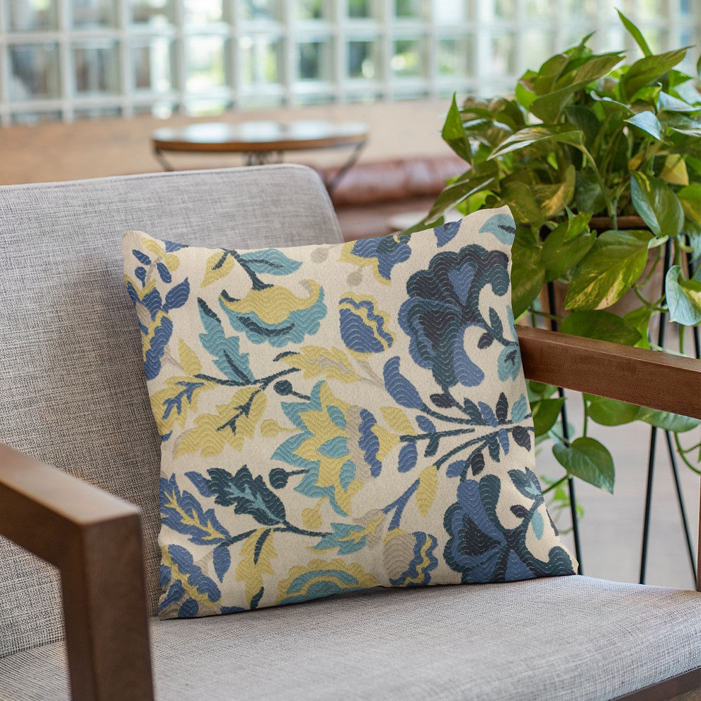 Plutus Blue Mountain Flower Floral Luxury Throw Pillow, 24"x24"