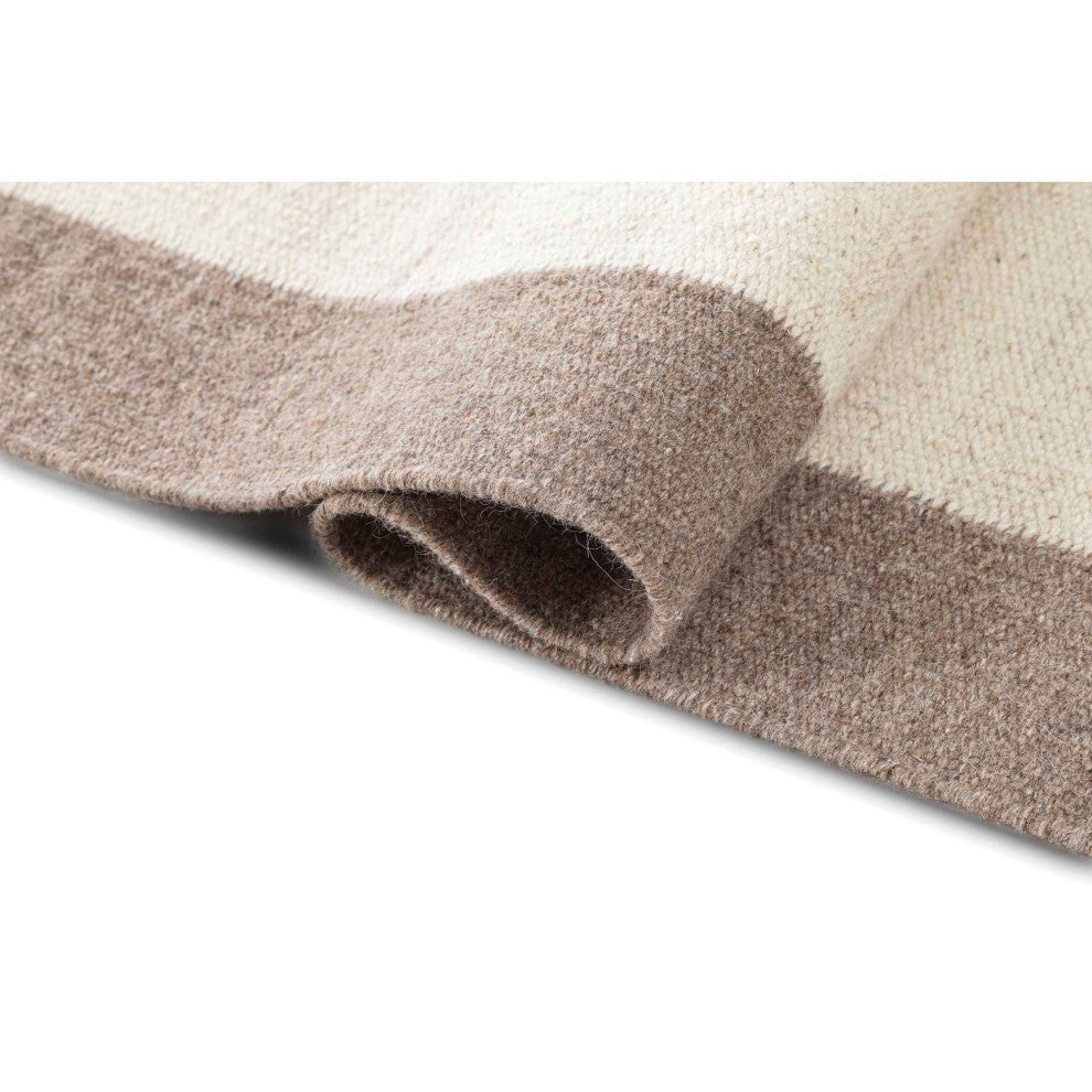 Nu Maison Soft Border Area Rug, Brown, 3'x5'
