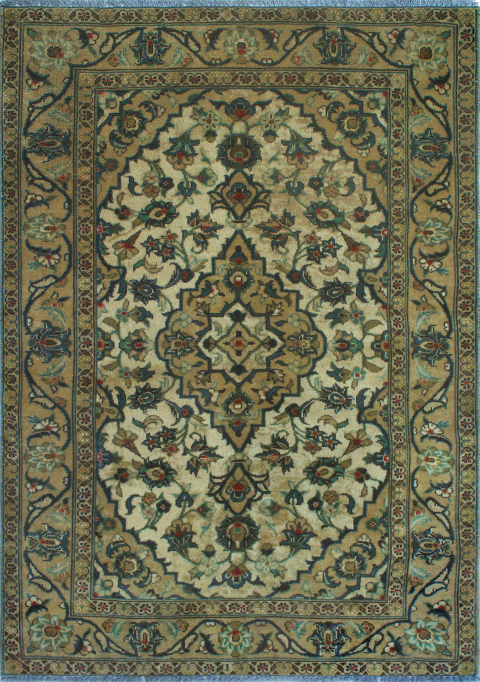 Vintage Distressed Marsden Ivory/Beige Rug, 3'0 x 4'8