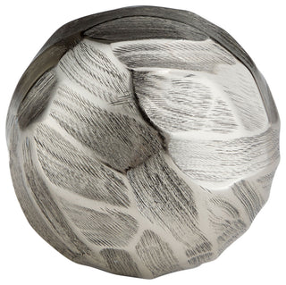 Cyan Design Delovine Filler