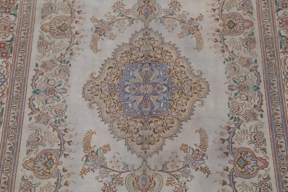 Consigned, Traditional Handmade Vintage Oriental Persian Faded Rug, Gray, 6x10