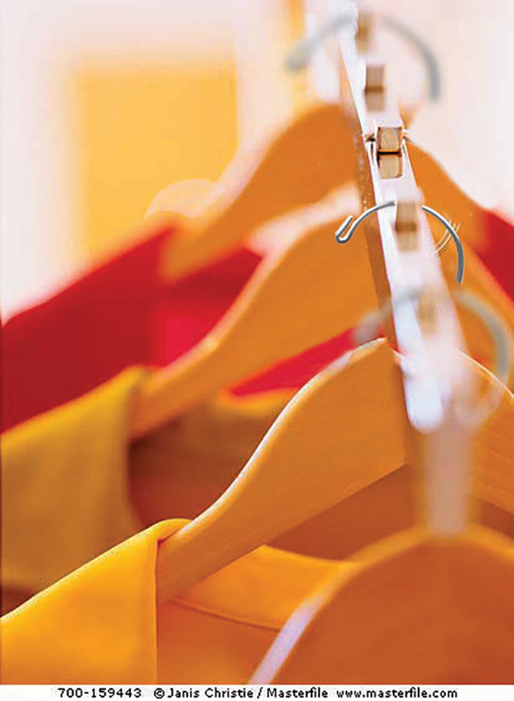 Petite Top Hanger With Natural Finish and Inset Rubber Strips, Box of 25