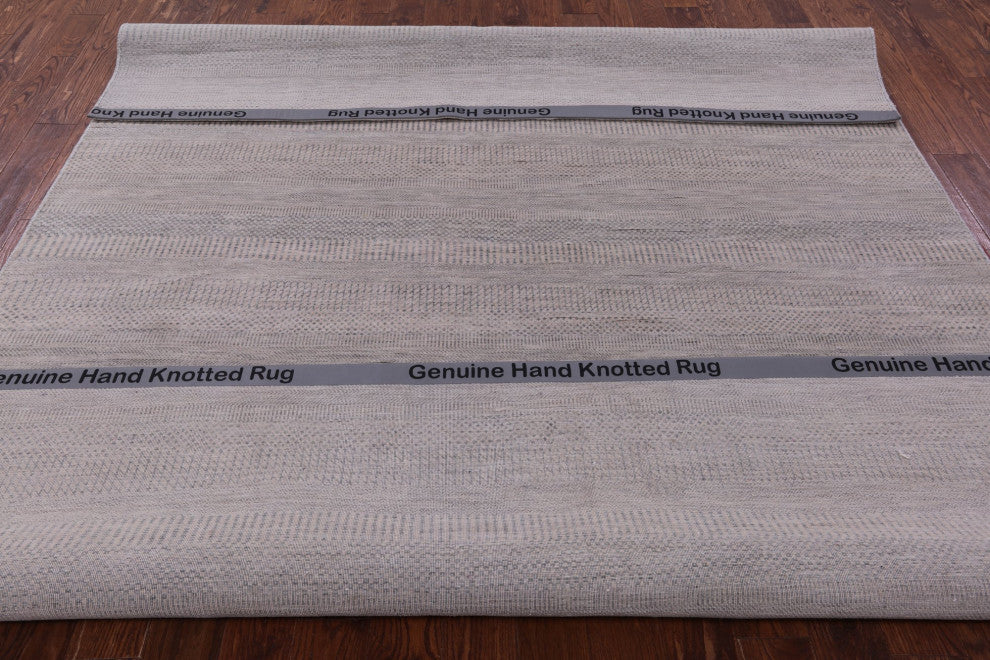 8' 2" X 10' 3" Savannah Grass Hand-Knotted Wool and Silk Rug Q12009