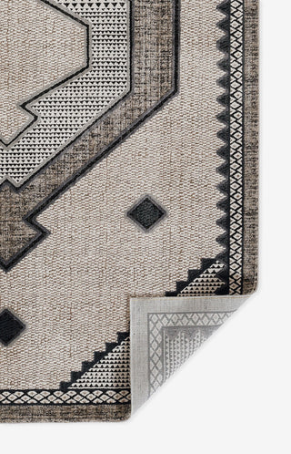 Momeni Noho Polyester Ivory Area Rug 5'3" X 7'6"