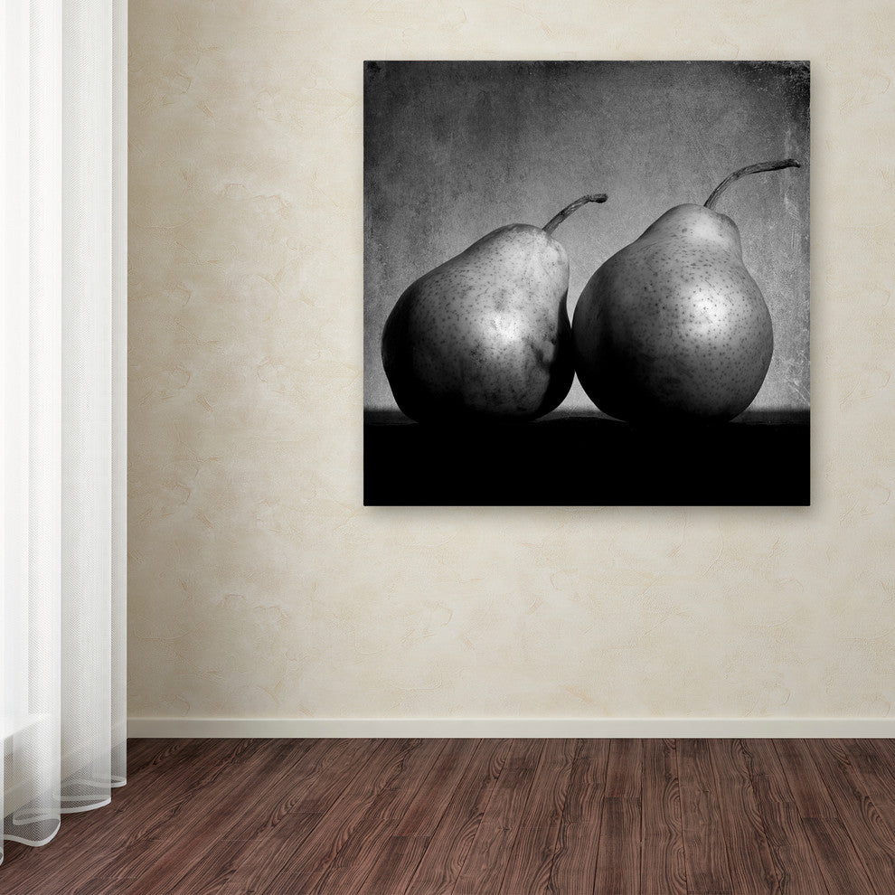 "Coqueteo Peras" Canvas Art by Moises Levy