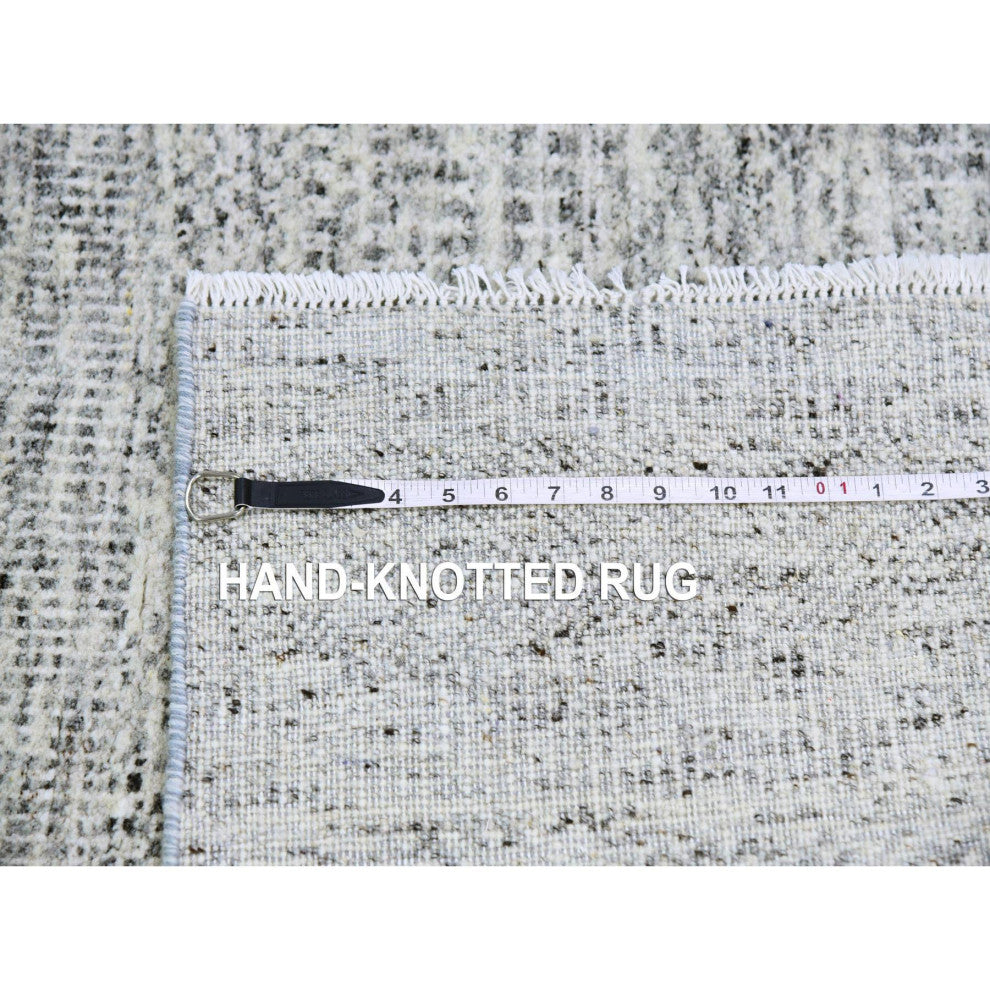 Gainsboro Gray Grass Design Hand Knotted Undyed Organic Wool Rug, 2'11"x5'1"