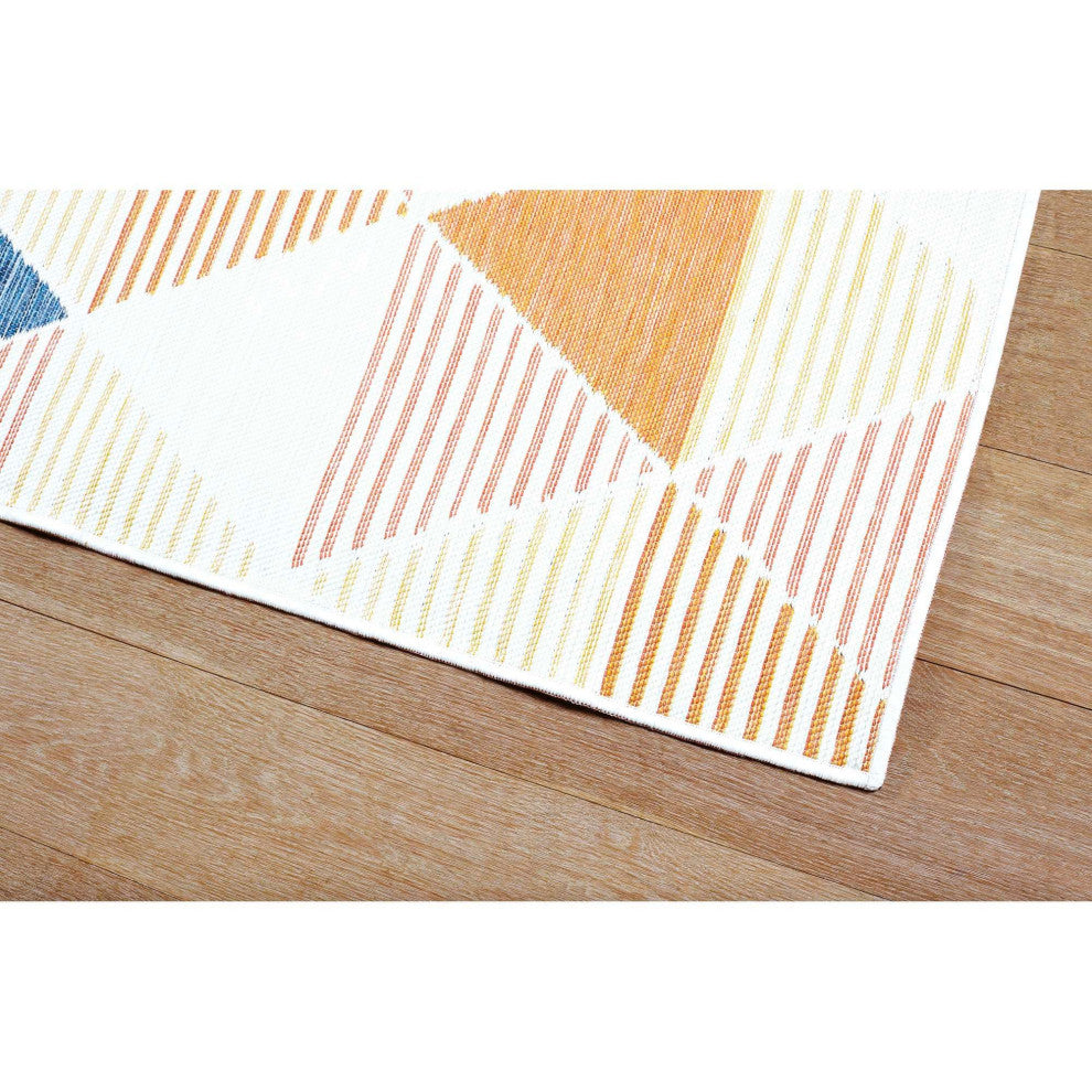 Plaza Triangles Reversible Indoor/ Outdoor Area Rug, Multi, 2'x7'6"