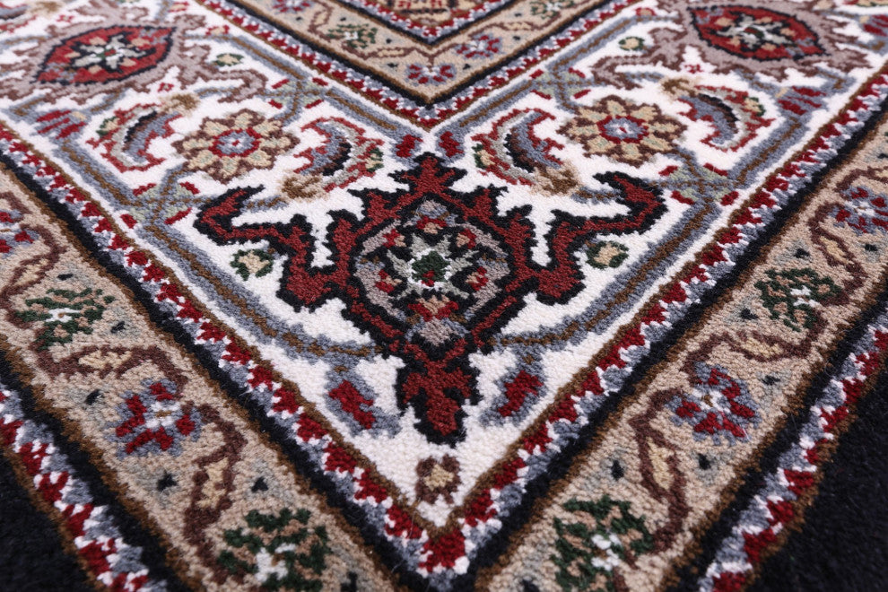 4' 10" X 7' 0" Wool and Silk Hand Knotted Persian Tabriz Rug Q8926