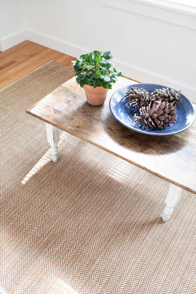 Dash & Albert Herringbone Stone Handwoven Cotton Rug, Natural, Runner-2'6" x 8'