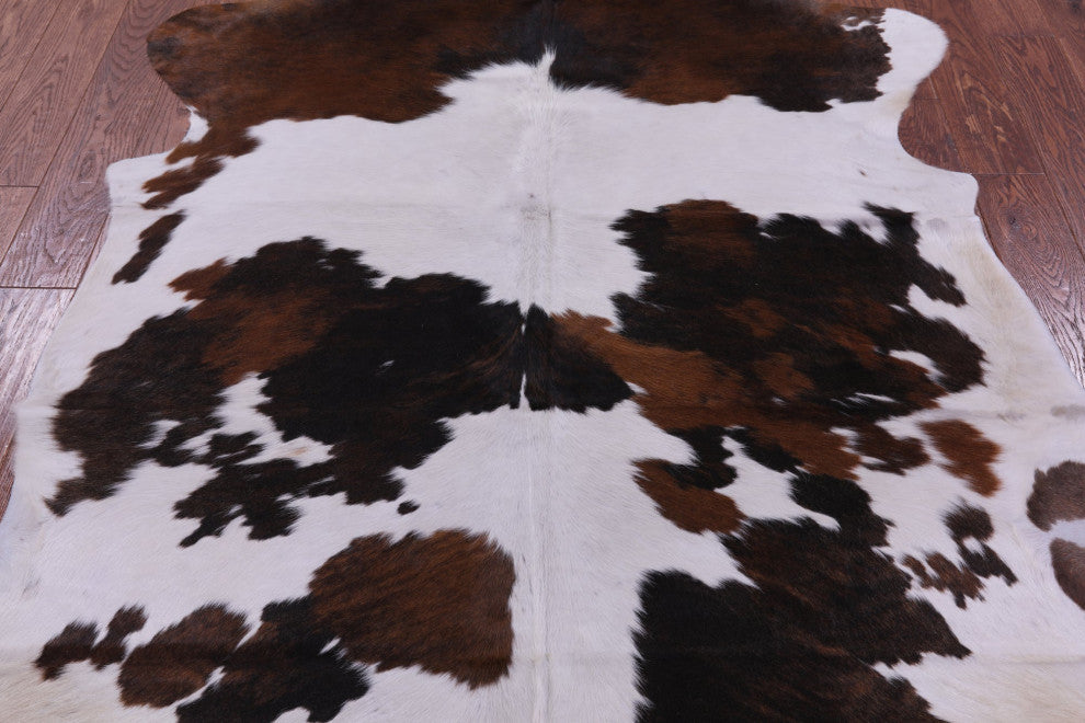 6' 8" X 6' 0" Natural Cowhide Rug C2342