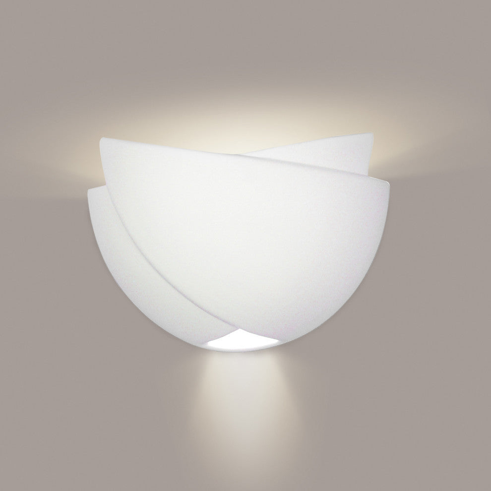 Ceylon Wall Sconce, 10"x5"x7