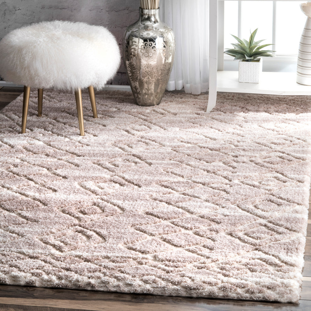 Nuloom Carved Moroccan Diamonds Area Rug, Light Beige 4'x6'