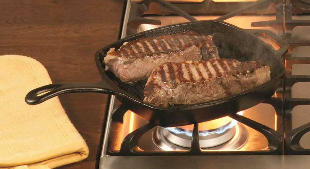 LodgeÂ® L8SGP3 Square Cast Iron Grill Pan, 10.5"