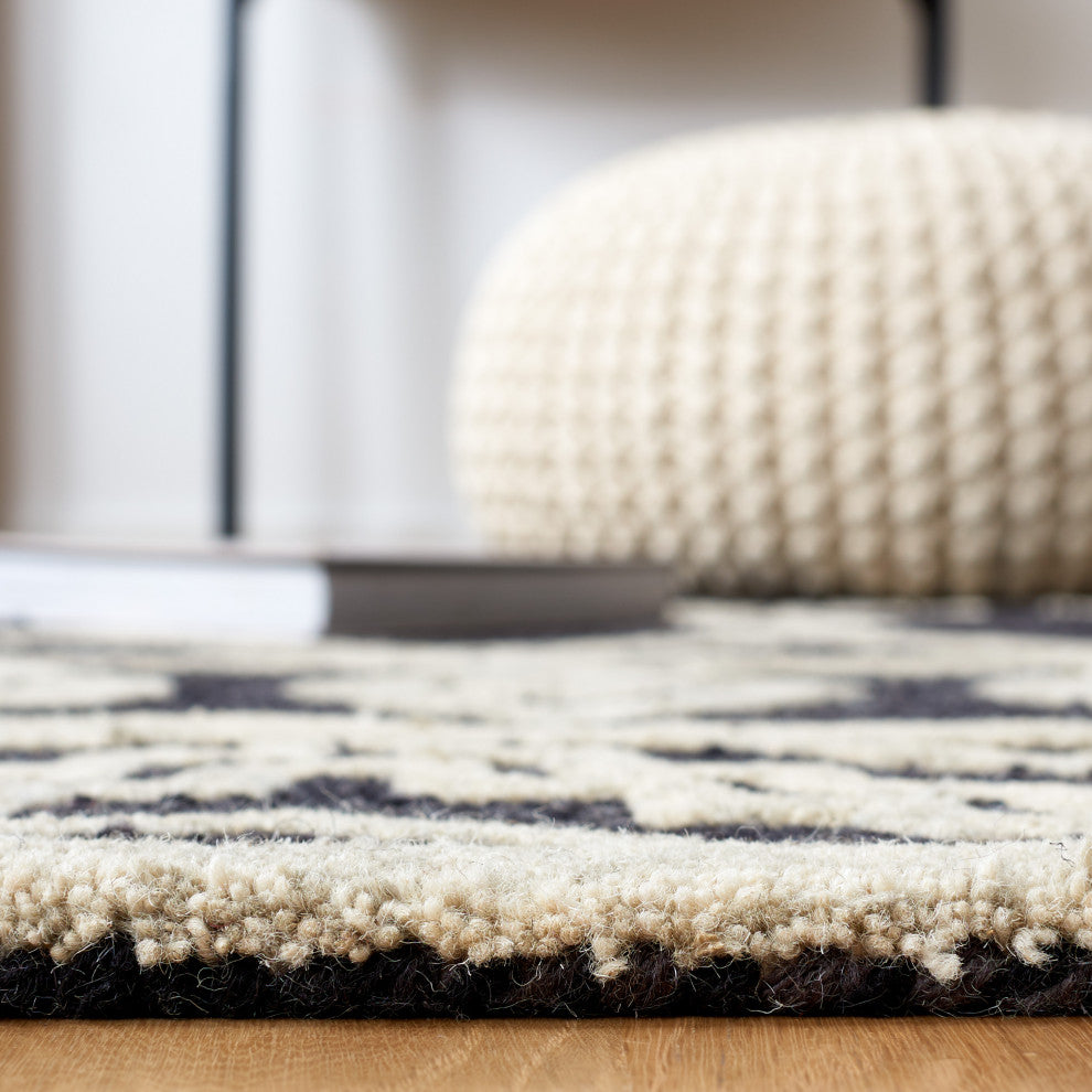 Safavieh Couture Abstract Collection, ABT851 Rug, Black/Ivory, 2'3"x8'