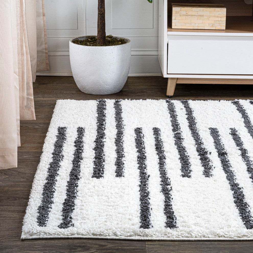 Petra Stripe Geometric Shag, White/Black, 3x5