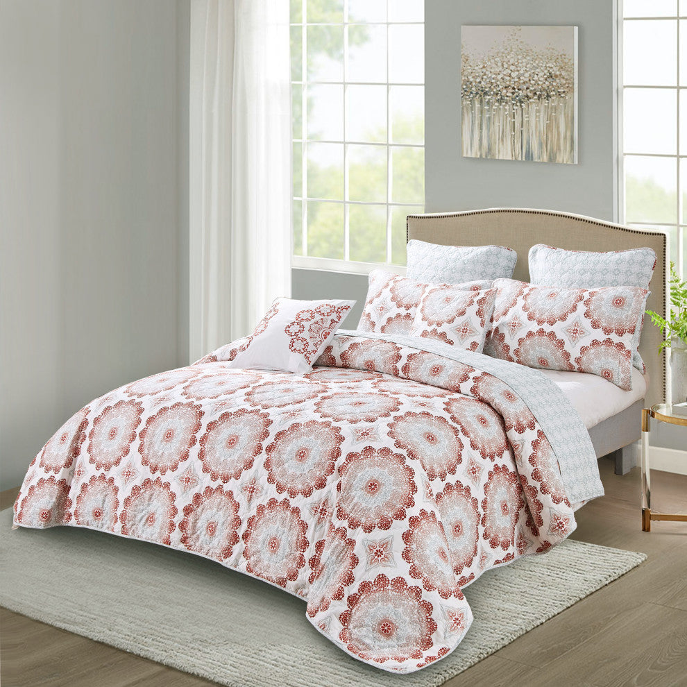 Delia Quilted 7 Piece Bed Spread Set, Queen