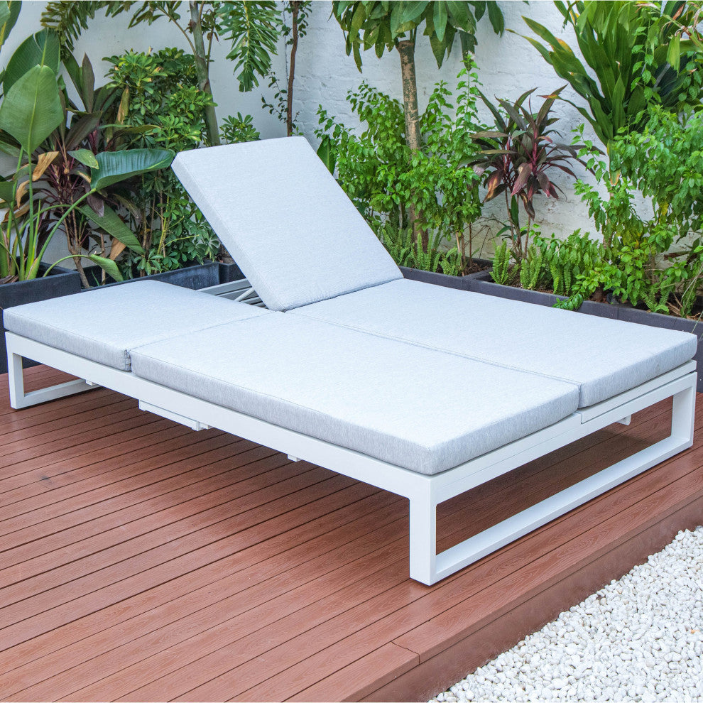 LeisureMod Chelsea Convertible 2-in-1 Sofa and Double Chaise Lounge, Light Gray