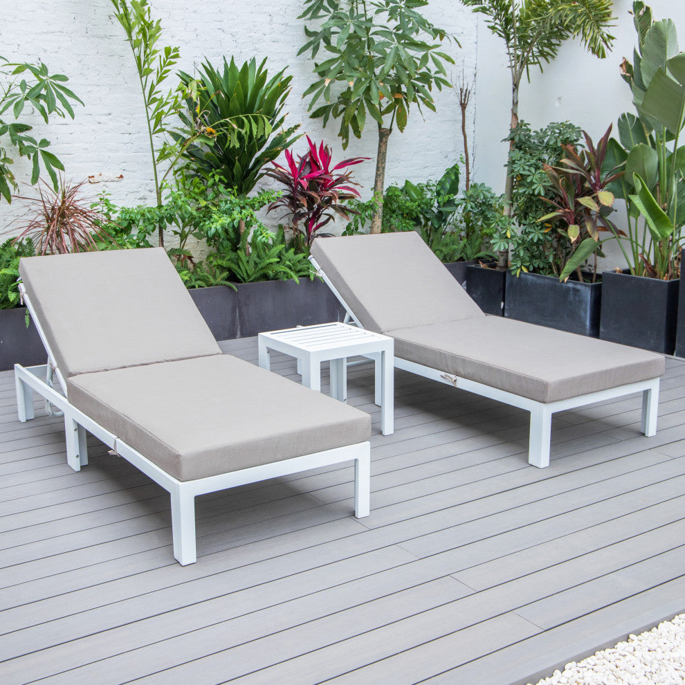 LeisureMod Chelsea Chaise Lounge Chair With Side Table, Beige