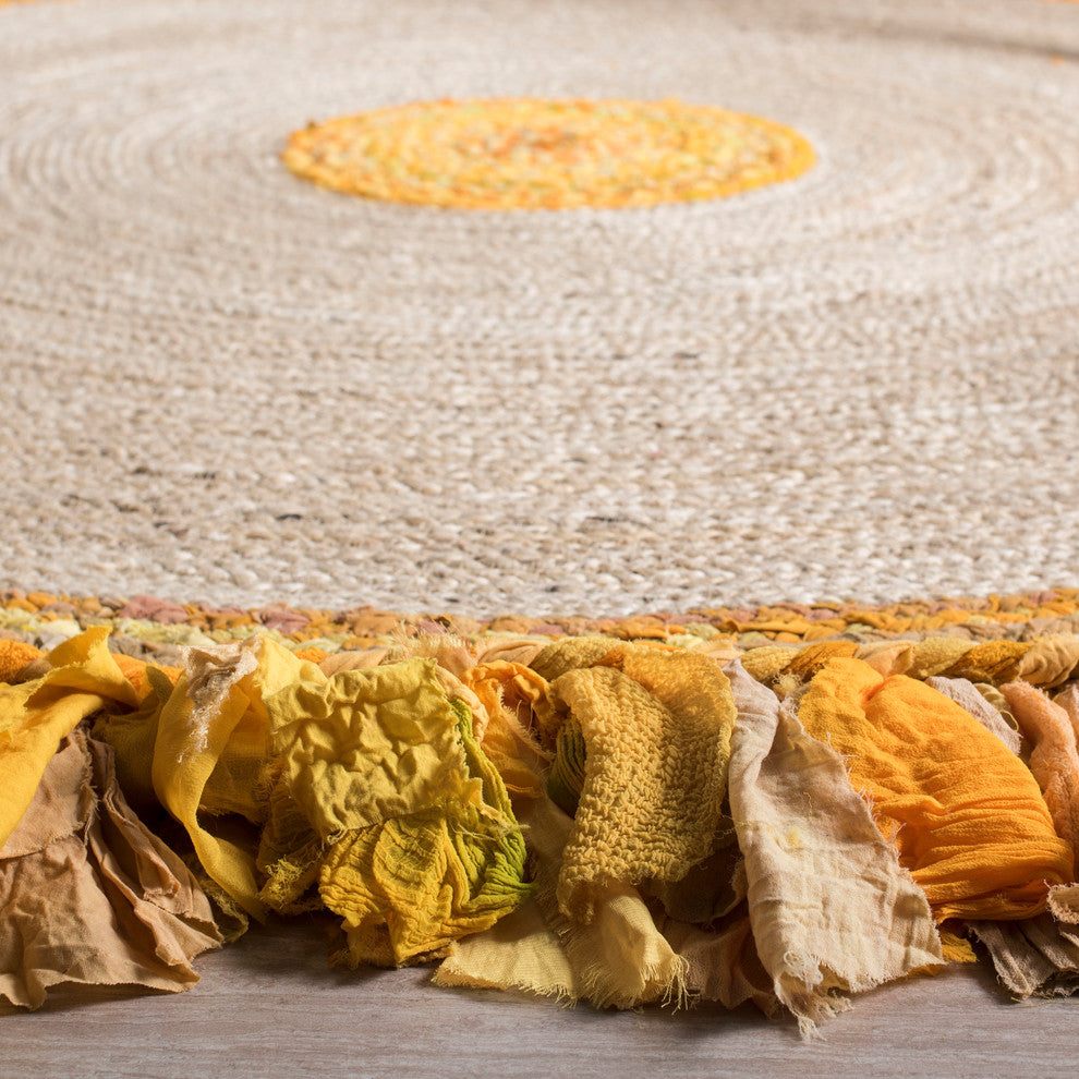Safavieh Cape Cod Collection CAP212 Rug, Gold/Natural, 5' Round