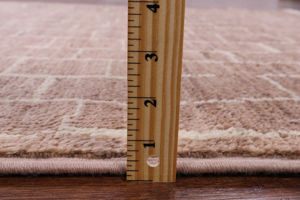 4' 10" X 6' 9" Moroccan Handmade Wool Rug Q6617