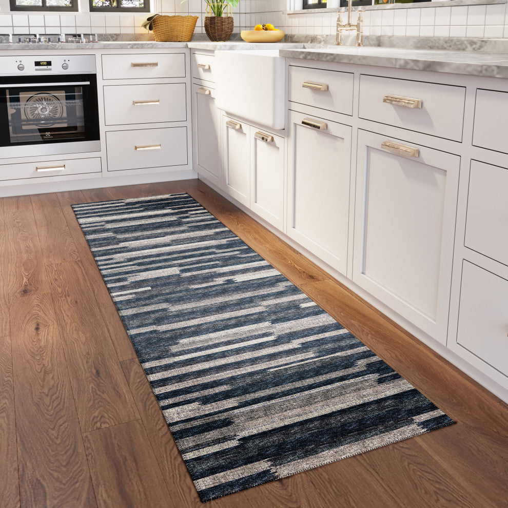 Indoor/Outdoor Sedona SN8 Slate Machine Washable 2'3" x 10' Runner Rug