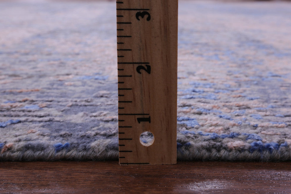 7' 9" X 10' 2" Handmade Wool & Silk Abstract Rug - Q14875