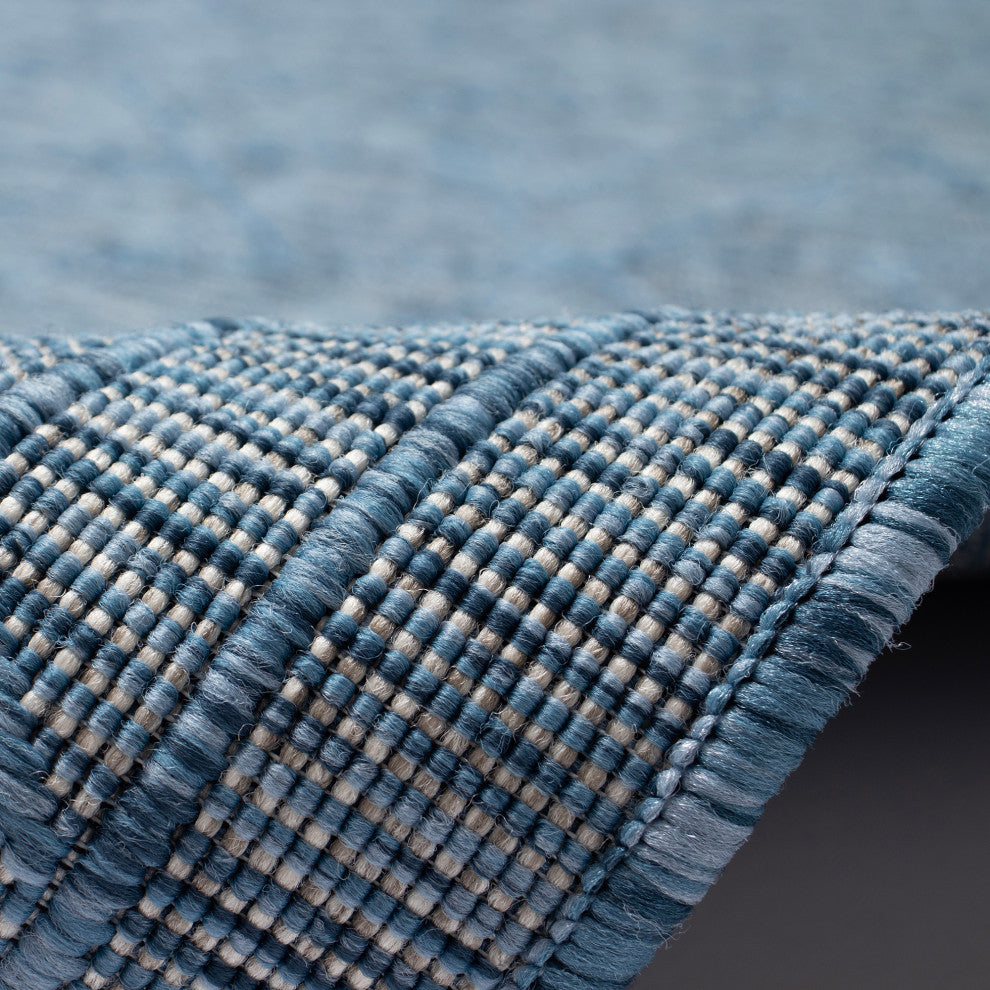 Carmel Pyramid Indoor/Outdoor Rug Aqua 4'10"x7'6"
