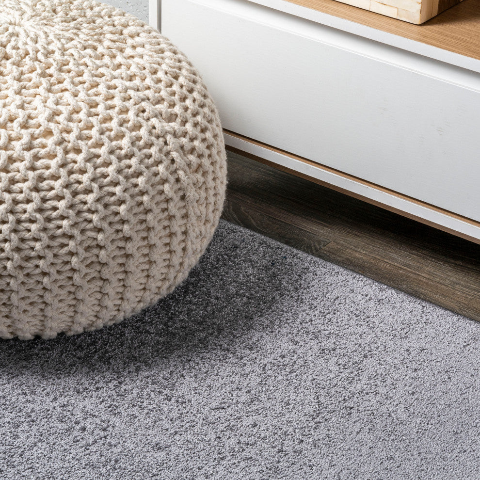 Haze Solid Low-Pile Gray 6' Square Area Rug