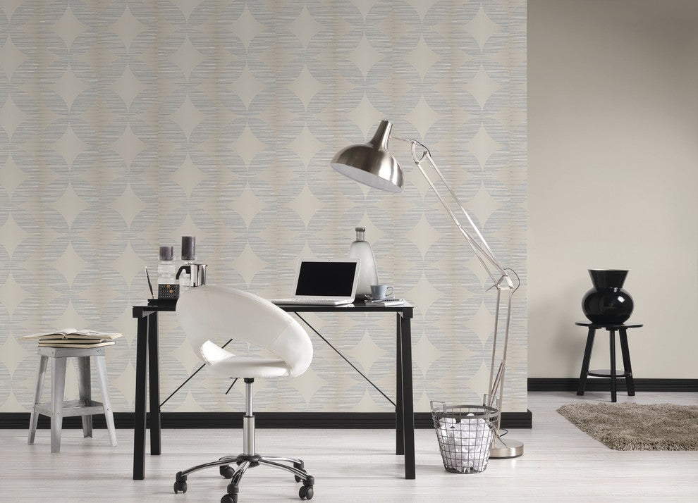 Hollywood  - Graphical Retro Floral Trails Vintage  Cream Wallpaper Sample