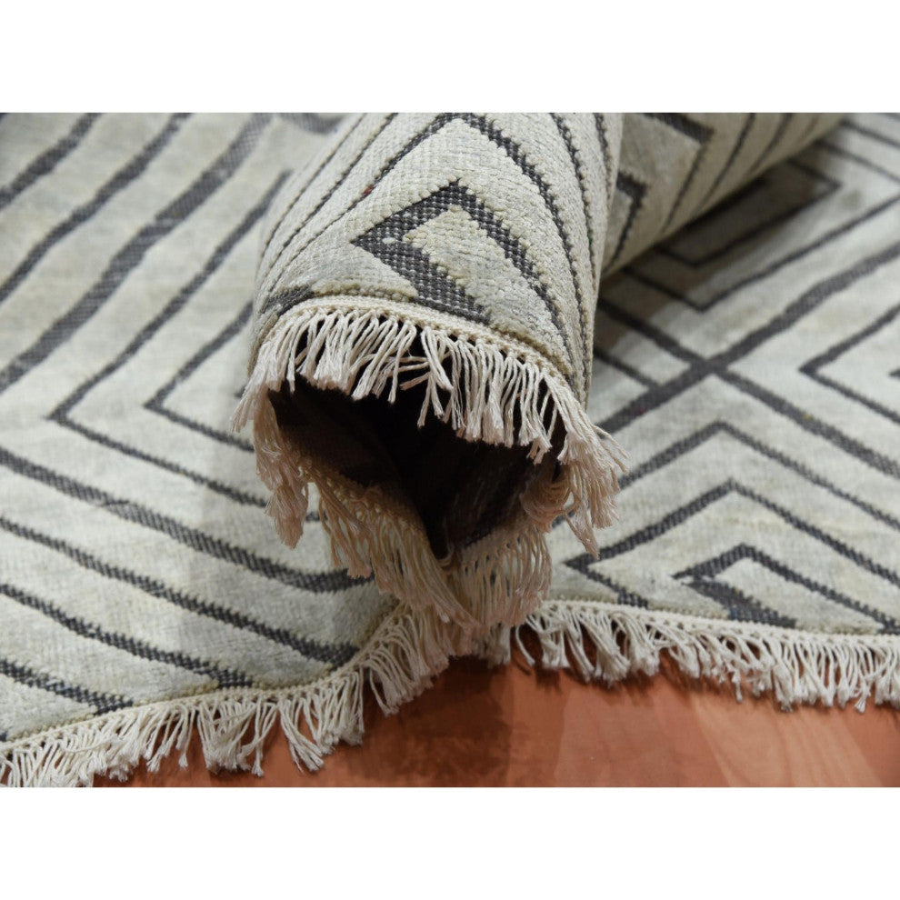Ivory, Modern Roman Key Design, Silk With Wool Hand Knotted Rug, 9'0"x12'1"