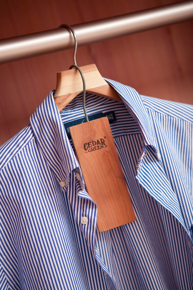 Cedar Grooved Hang-Ups, 18 Pieces