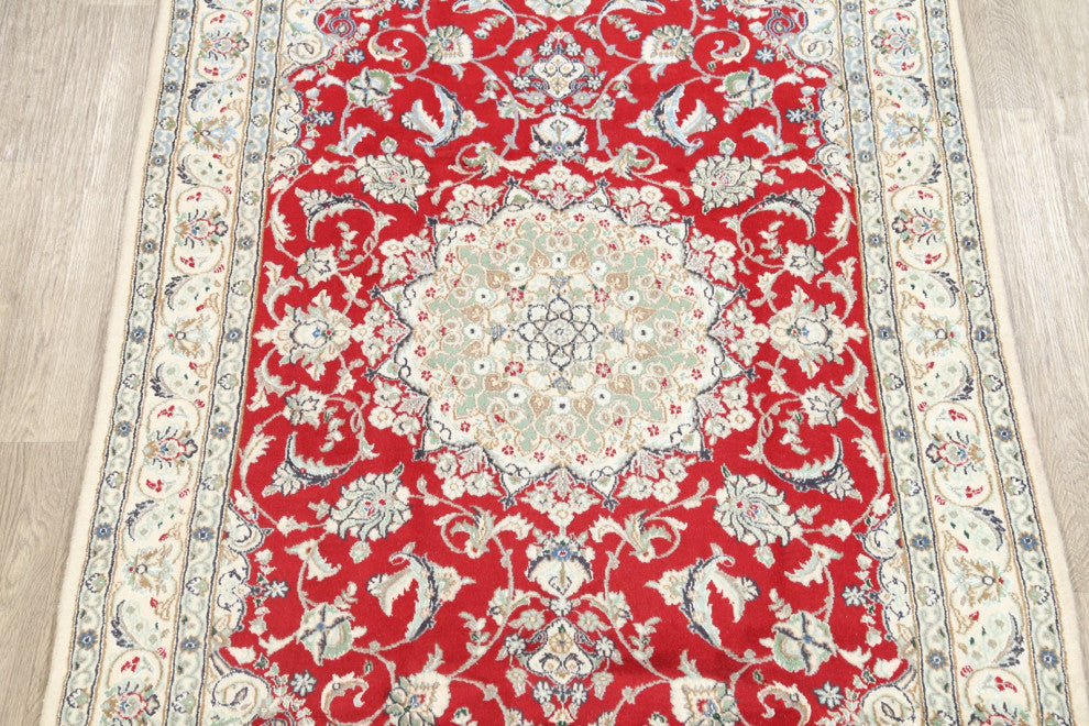 Nain Oriental Traditional Hand-Knotted Persian Area Rug, Red, 8'1"x5'1