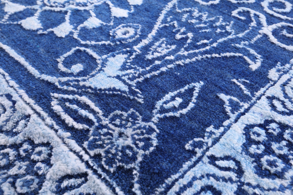 Persian Hand Knotted Wool and Silk Rug 9' 1" X 12' 2" Q12083